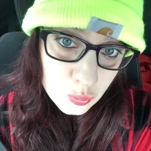 Meet your Posher, Tessa